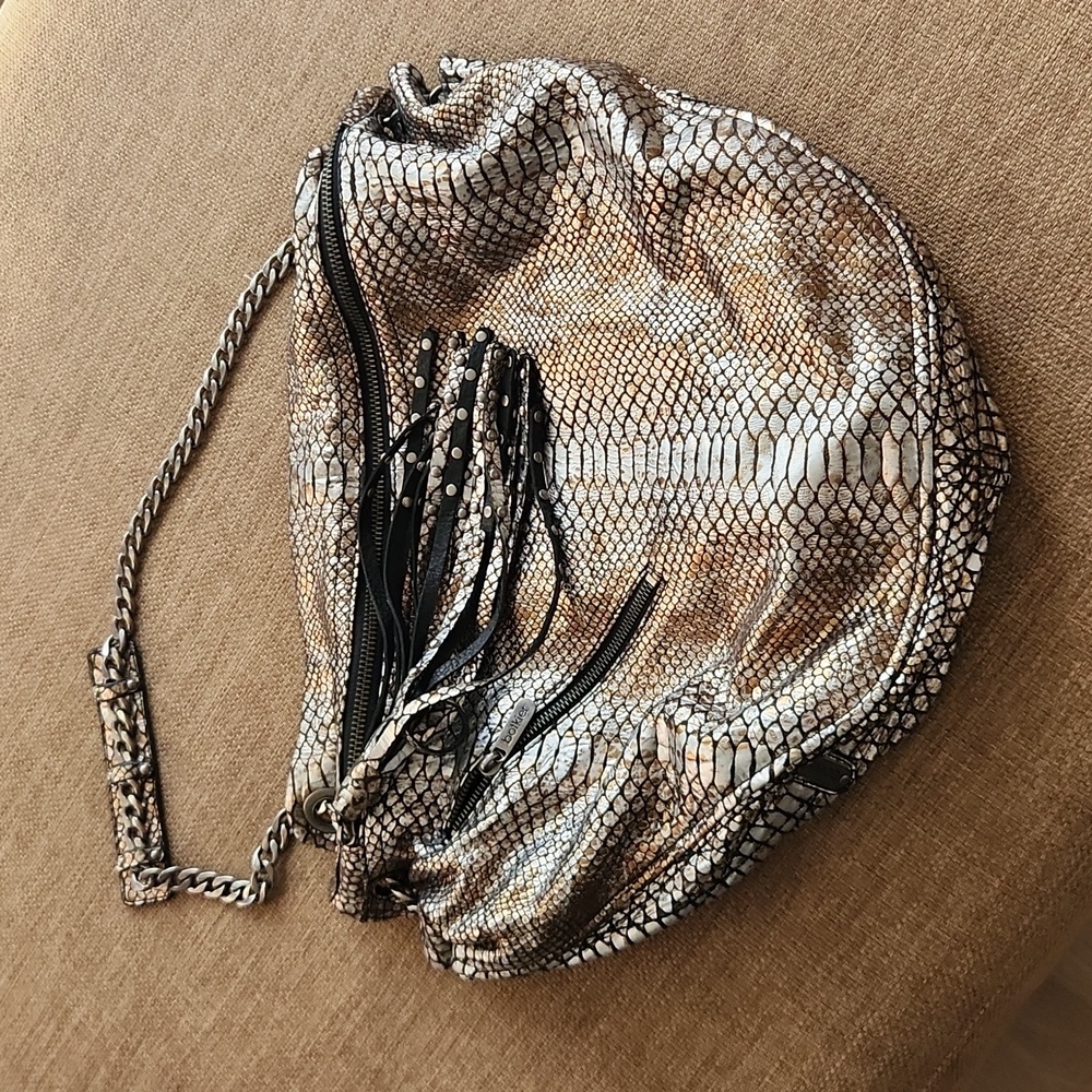 Borkier Leather Shoulder Bag